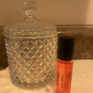 Beautycounter sunspill perfume rollerball